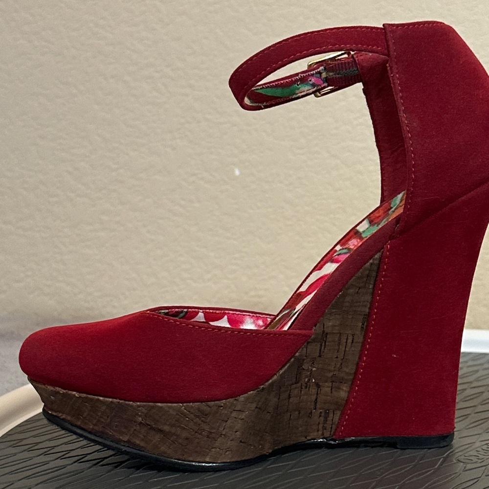 Michael Antonio Red Platform Heels - image 5